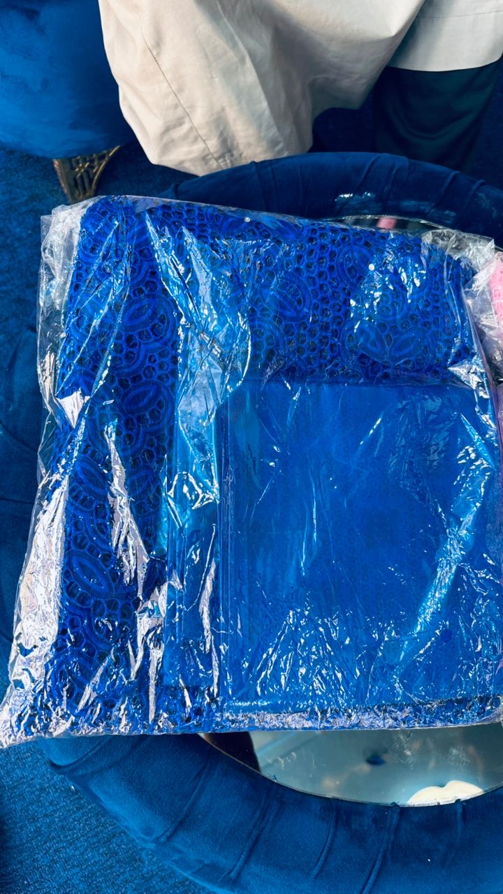 Tissu Bazin Bleu Royal